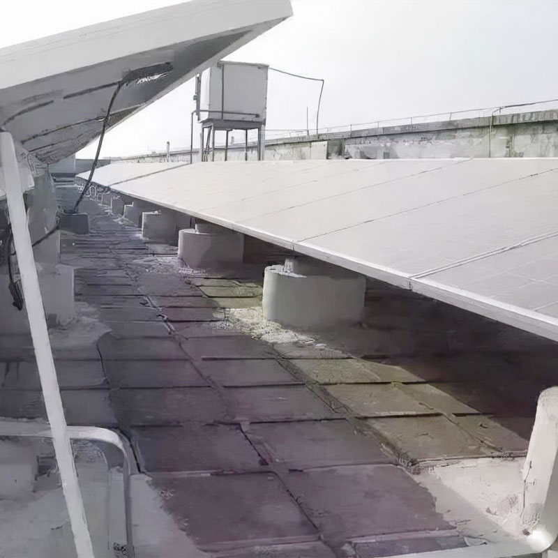 Solárny držiak na plochú strechu